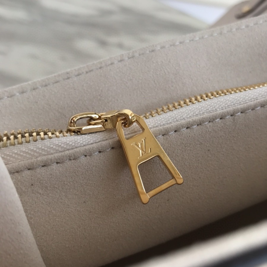 M44929 VAVIN PM, Louis Vuitton LV
