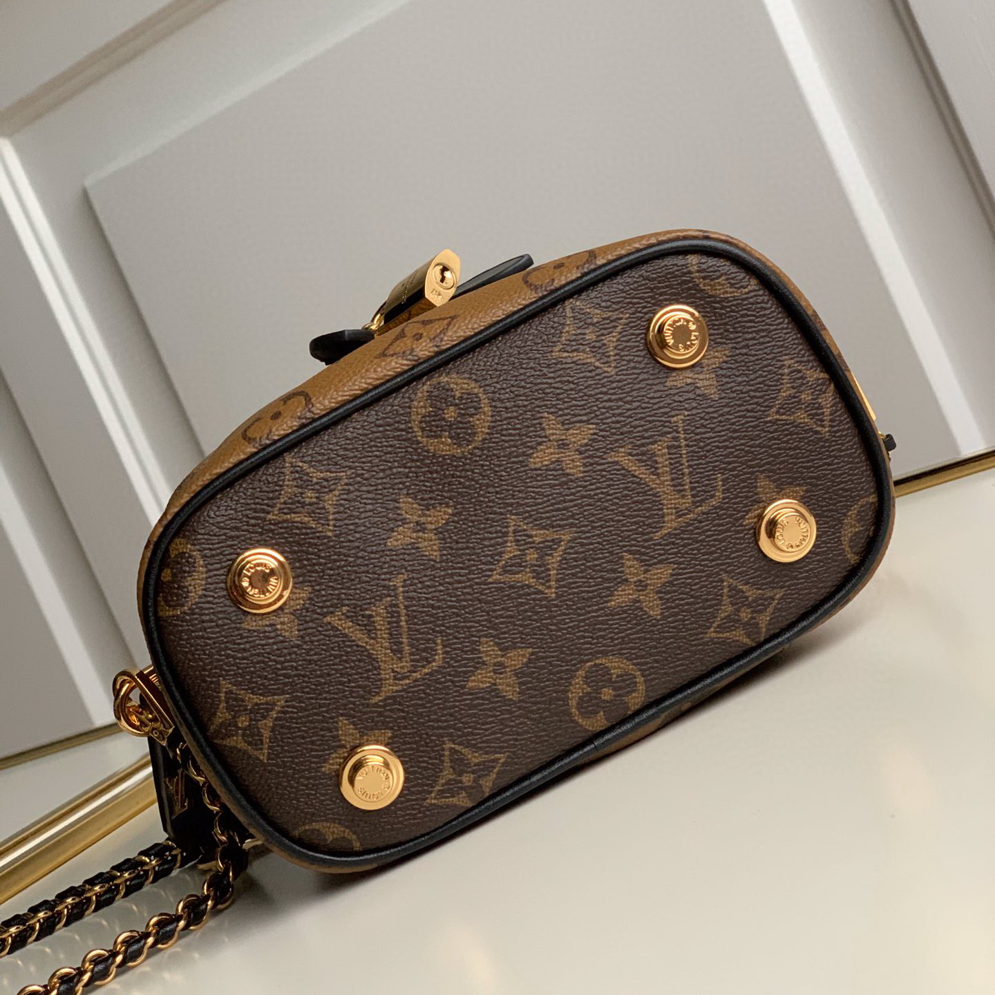 M45165 VANITY PM, LOUIS VUITTON LV Top Handles