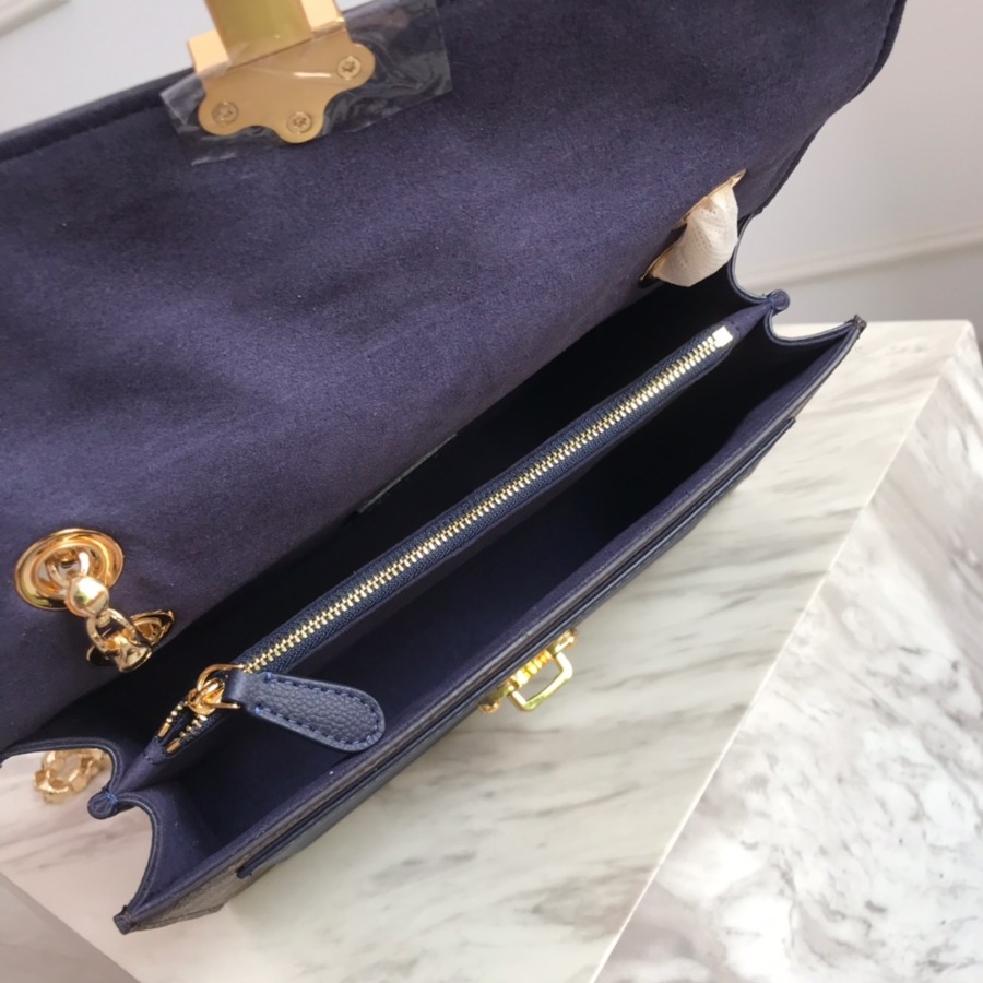 M41738, VICTOIRE Monogram Canvas Shoulder Bag, LOUIS VUITTON LV