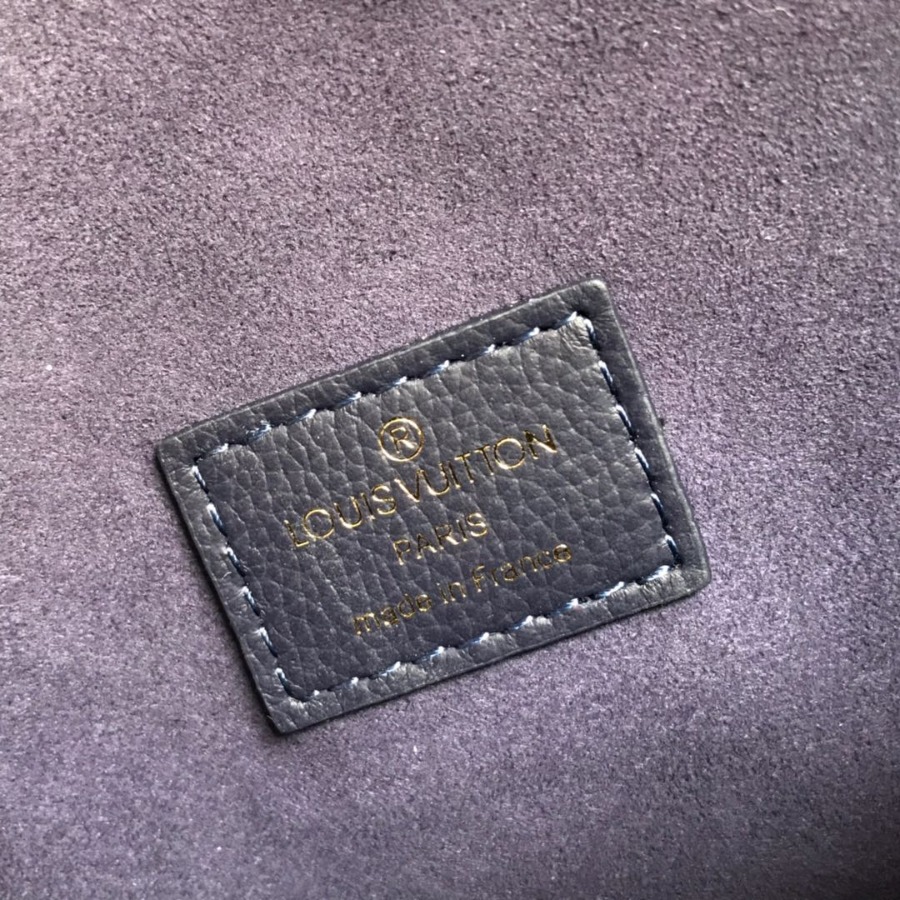 M41738, VICTOIRE Monogram Canvas Shoulder Bag, LOUIS VUITTON LV