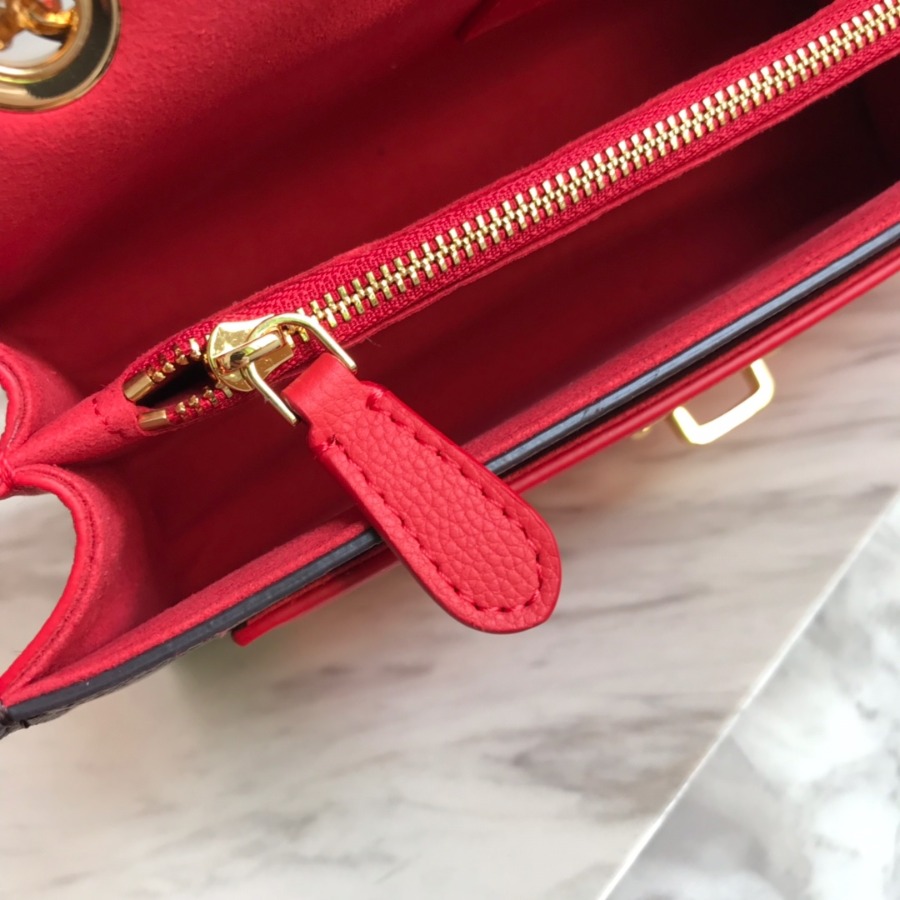 M41731, VICTOIRE Monogram Canvas Shoulder Bag, LOUIS VUITTON LV