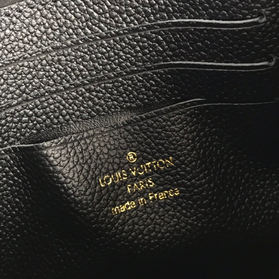 M68705 POCHETTE MÉLANIE MM, LOUIS VUITTON LV WOMEN - Small Leather Goods
