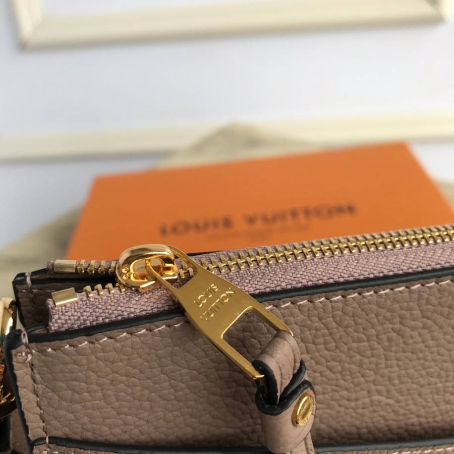 M68707 POCHETTE MÉLANIE MM, LOUIS VUITTON LV WOMEN - Small Leather Goods