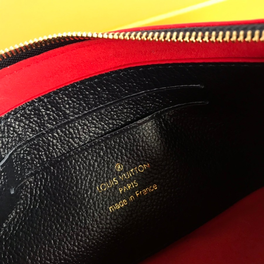 M68713 POCHETTE MÉLANIE BB, LOUIS VUITTON LV WOMEN - Small Leather Goods