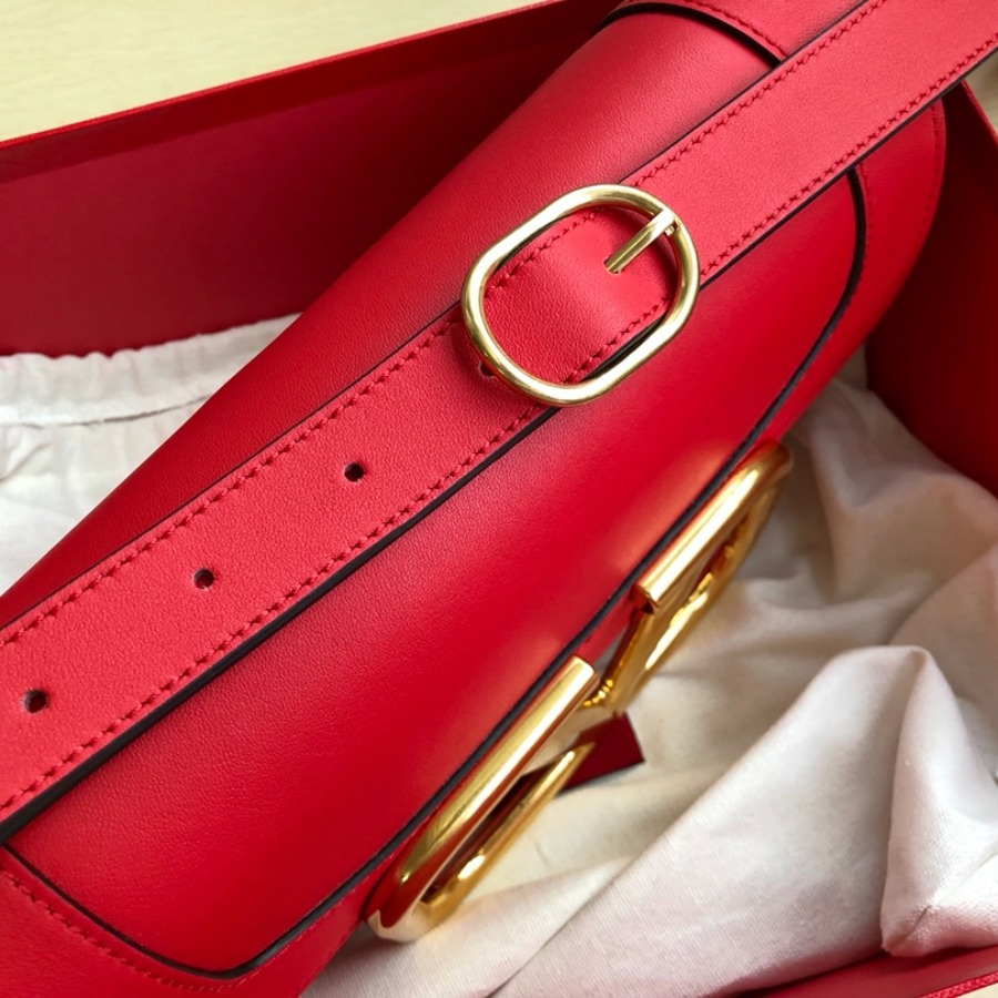 SUPERVEE CALFSKIN CROSSBODY BAG, VALENTINO GARAVANI