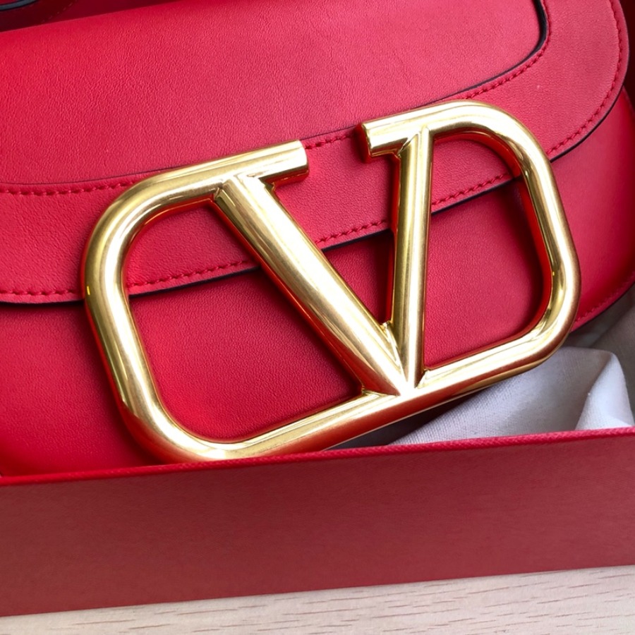 SUPERVEE CALFSKIN CROSSBODY BAG, VALENTINO GARAVANI