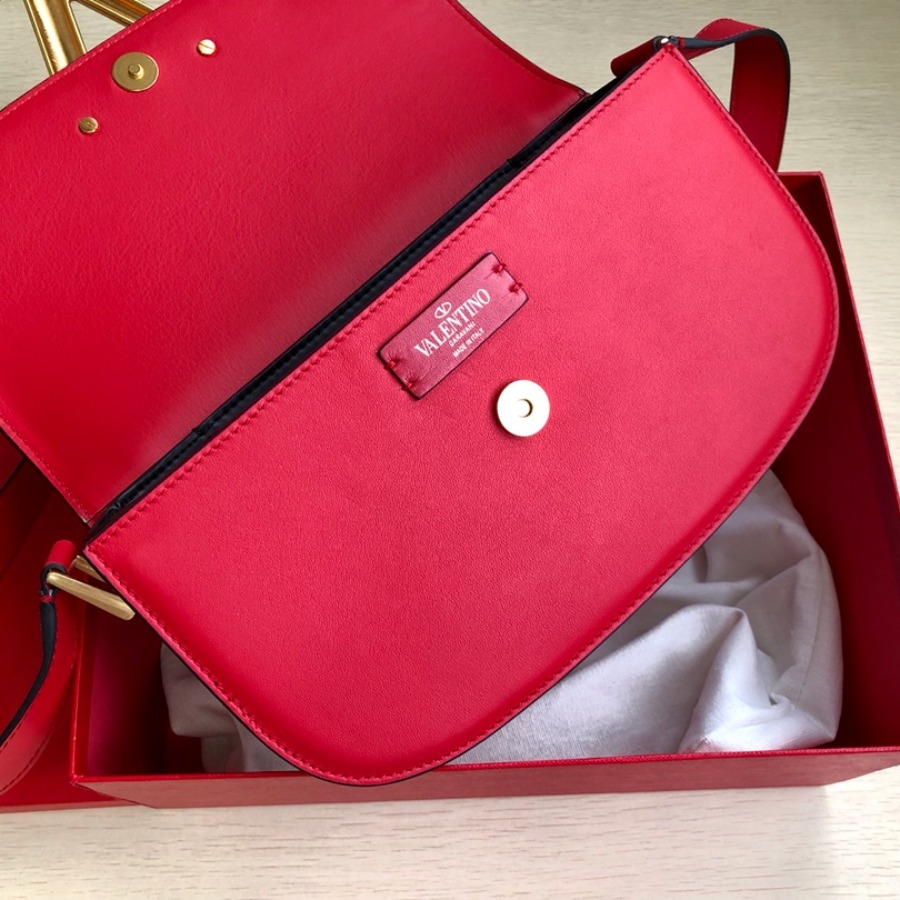 SUPERVEE CALFSKIN CROSSBODY BAG, VALENTINO GARAVANI