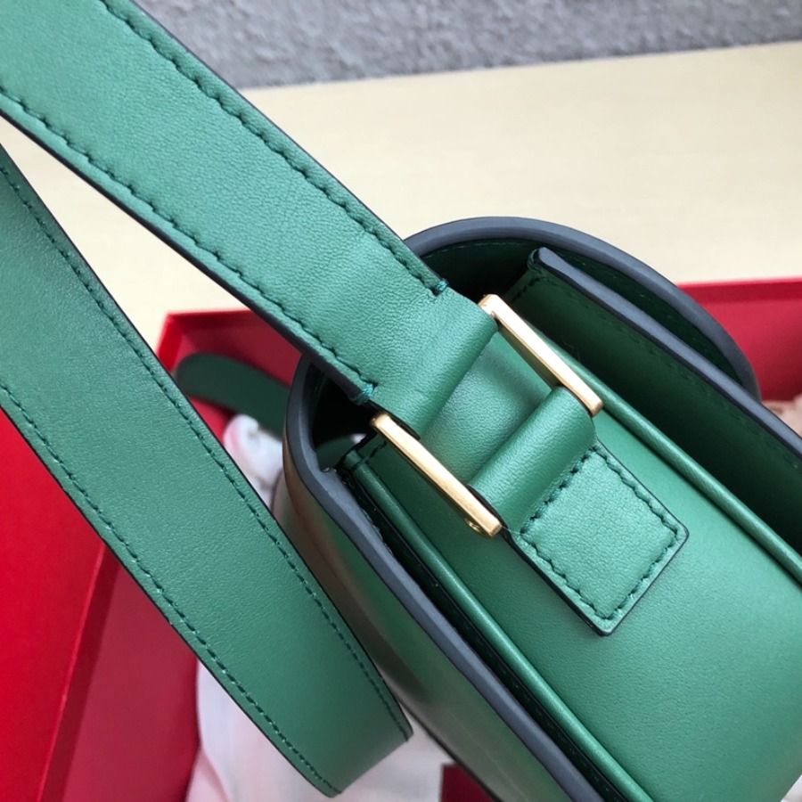 SUPERVEE CALFSKIN CROSSBODY BAG, VALENTINO GARAVANI
