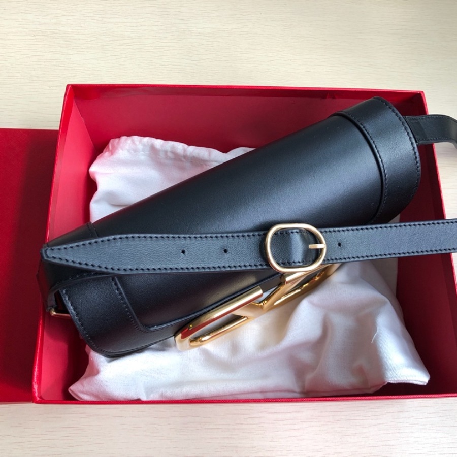SUPERVEE CALFSKIN CROSSBODY BAG, VALENTINO GARAVANI