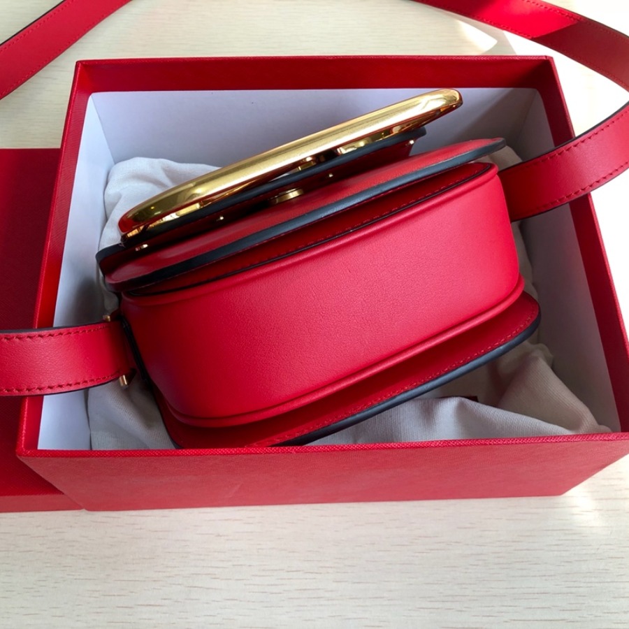 SMALL SUPERVEE CALFSKIN CROSSBODY BAG, VALENTINO GARAVANI