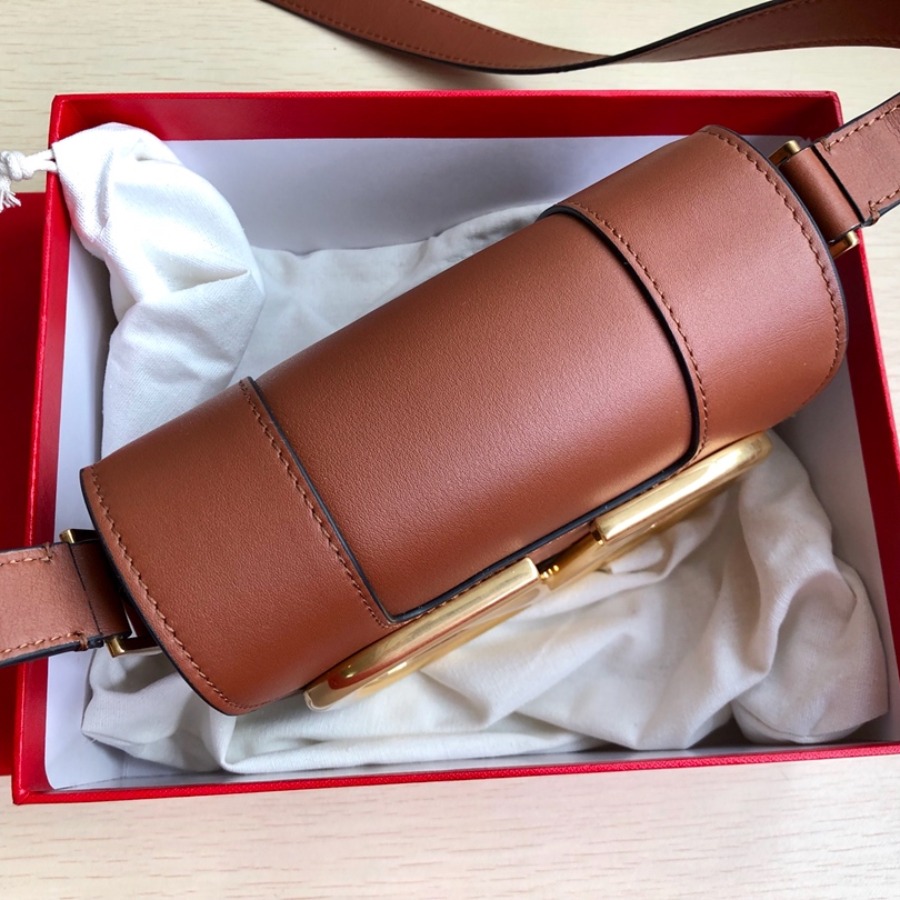 SMALL SUPERVEE CALFSKIN CROSSBODY BAG, VALENTINO GARAVANI