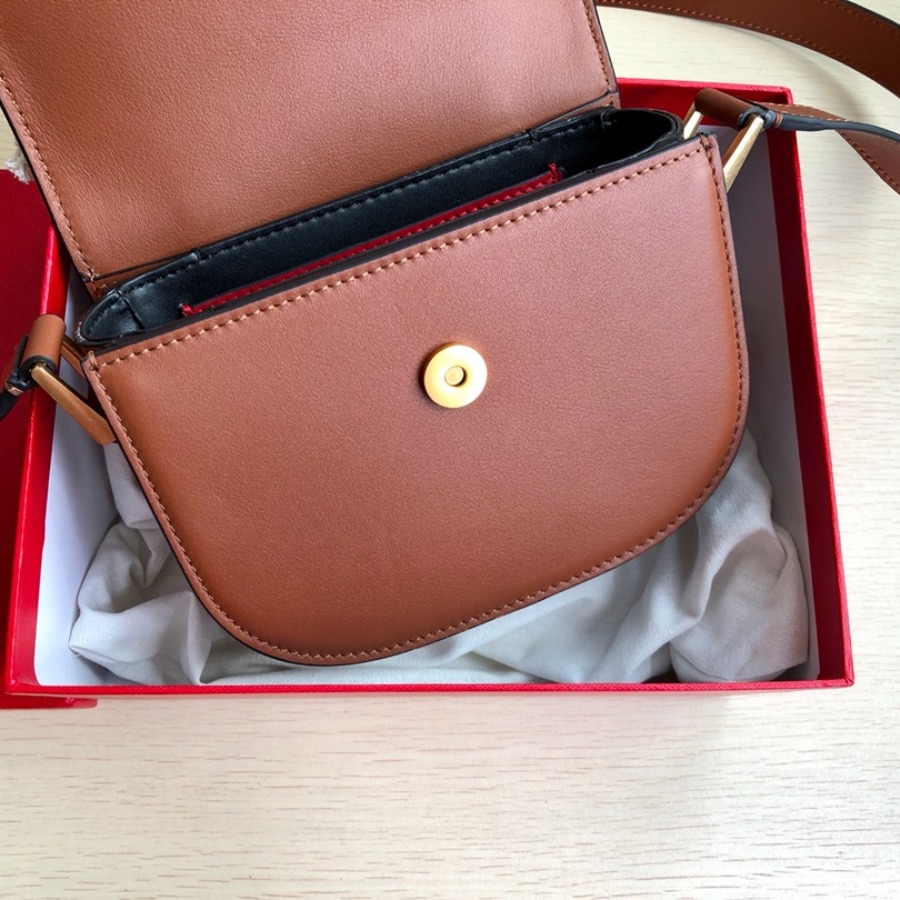 SMALL SUPERVEE CALFSKIN CROSSBODY BAG, VALENTINO GARAVANI