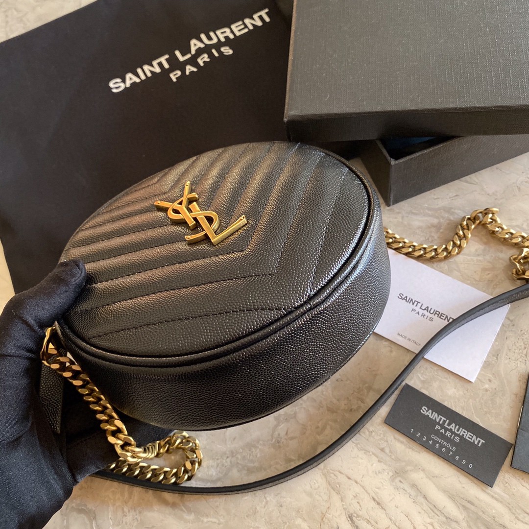 610436 VINYLE ROUND CAMERA BAG IN CHEVRON-QUILTED GRAIN DE POUDRE EMBOSSED LEATHER, Yves Saint Laurent YSL