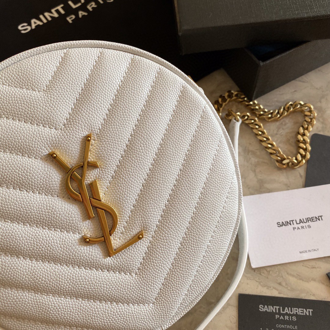 610436 VINYLE ROUND CAMERA BAG IN CHEVRON-QUILTED GRAIN DE POUDRE EMBOSSED LEATHER, Yves Saint Laurent YSL