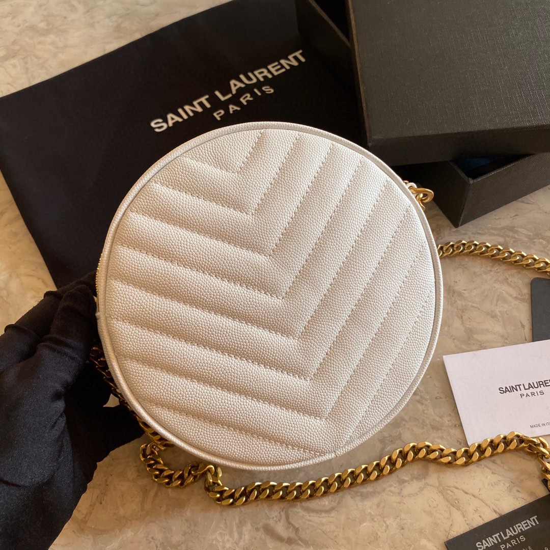 610436 VINYLE ROUND CAMERA BAG IN CHEVRON-QUILTED GRAIN DE POUDRE EMBOSSED LEATHER, Yves Saint Laurent YSL