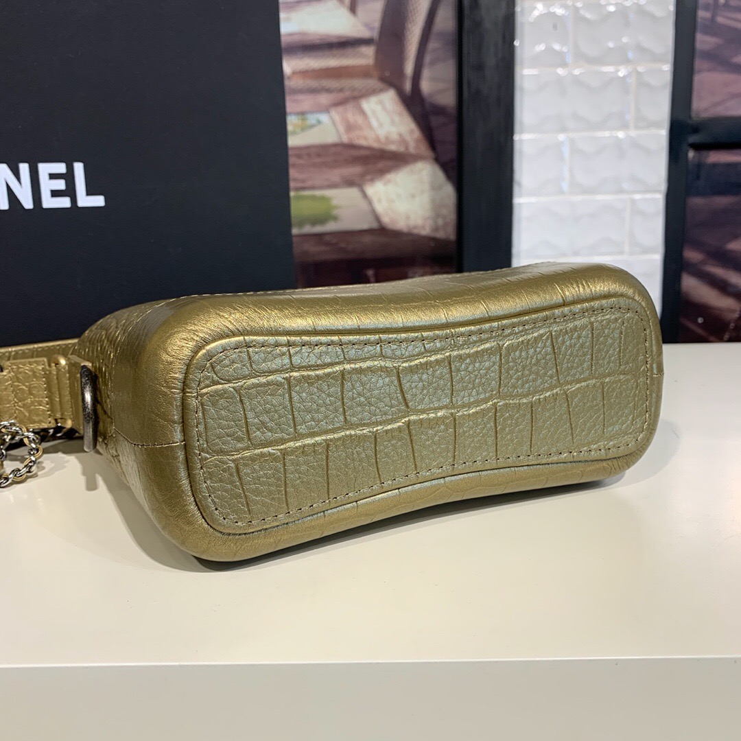 AS0865, chanel's gabrielle small hobo bag