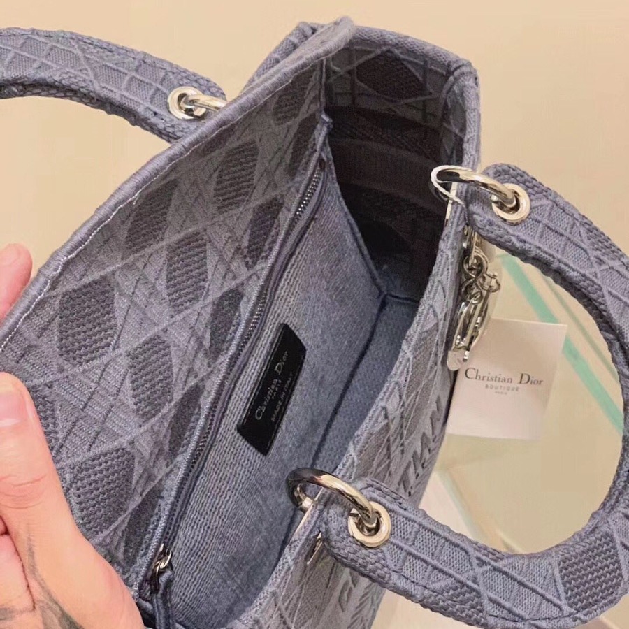 MEDIUM GRAY STONE LADY D-LITE EMBROIDERED CANNAGE BAG, M0565 DIOR