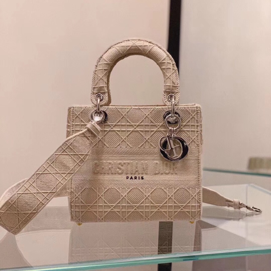 MEDIUM GRAY STONE LADY D-LITE EMBROIDERED CANNAGE BAG, M0565 DIOR