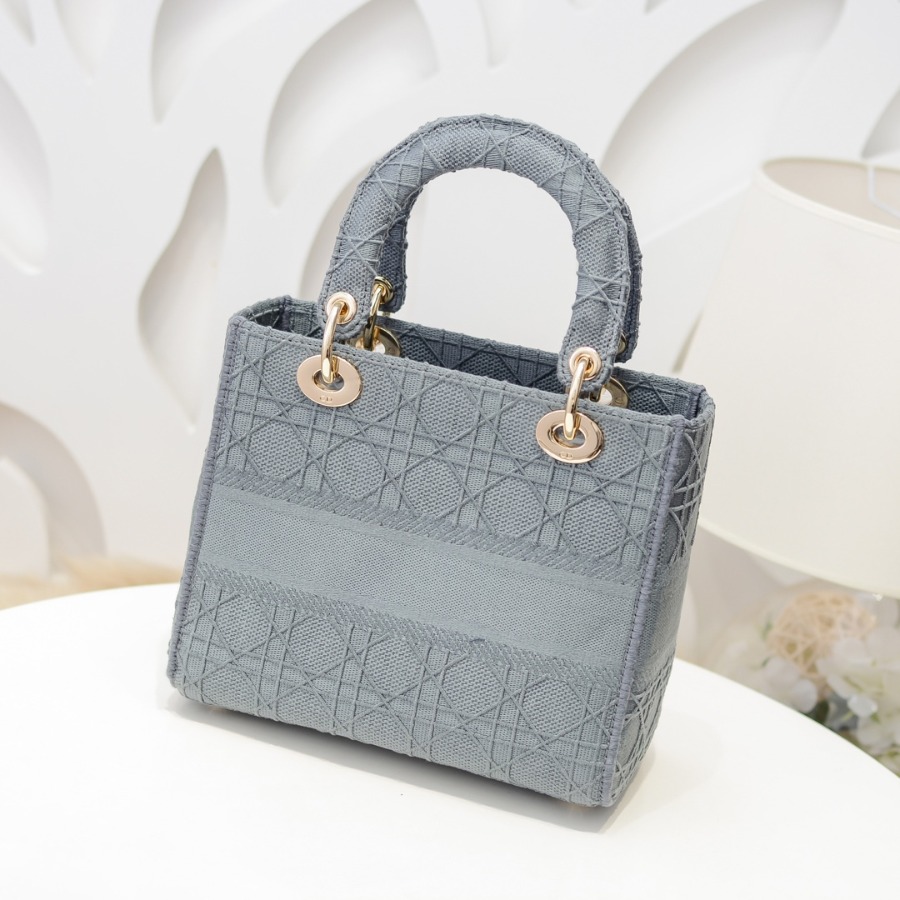 MEDIUM GRAY STONE LADY D-LITE EMBROIDERED CANNAGE BAG, M0565 DIOR
