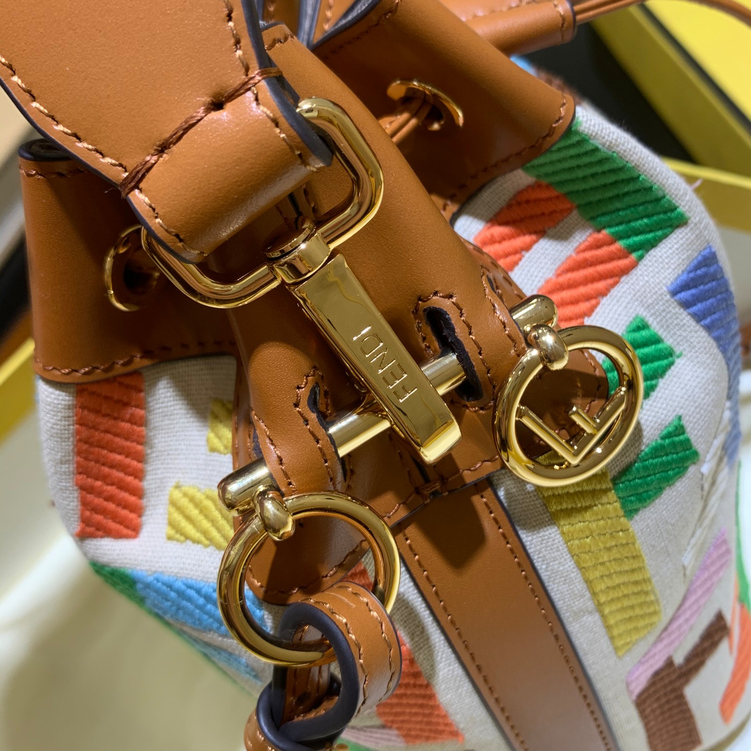 MON TRESOR, Fendi Mini bag in beige canvas