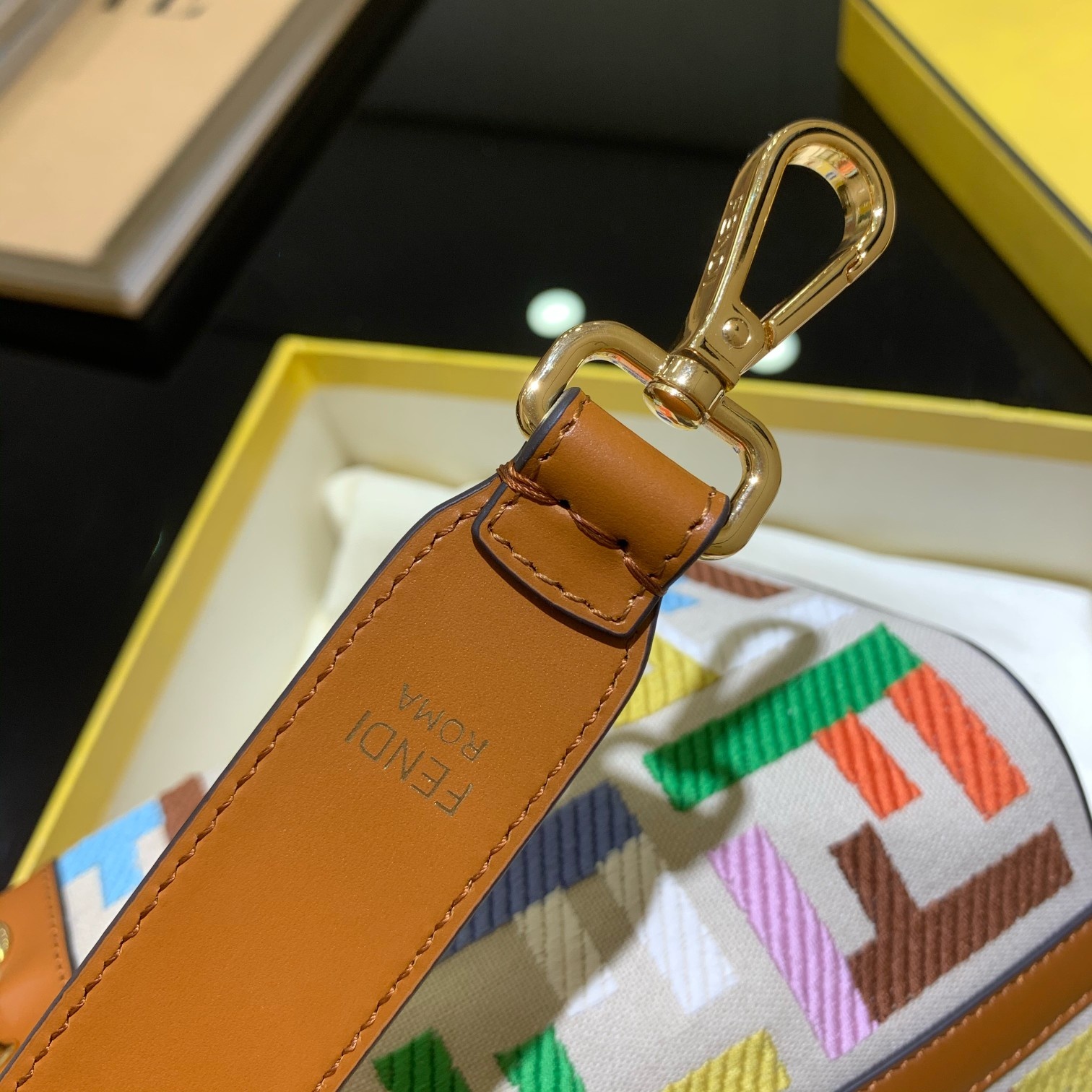 MON TRESOR, Fendi Mini bag in beige canvas