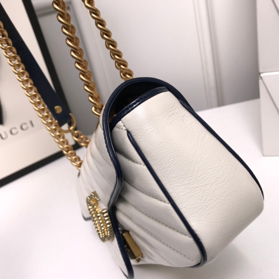 446744 GUCCI GG Marmont matelassé mini bag