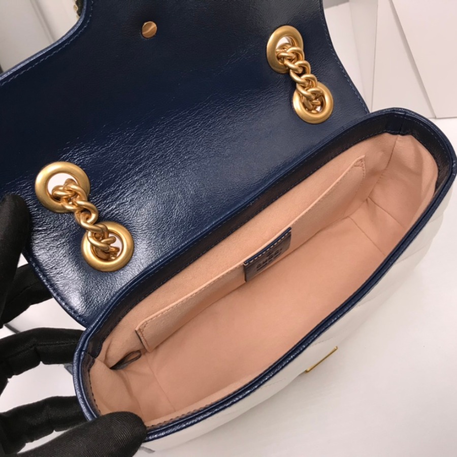 446744 GUCCI GG Marmont matelassé mini bag