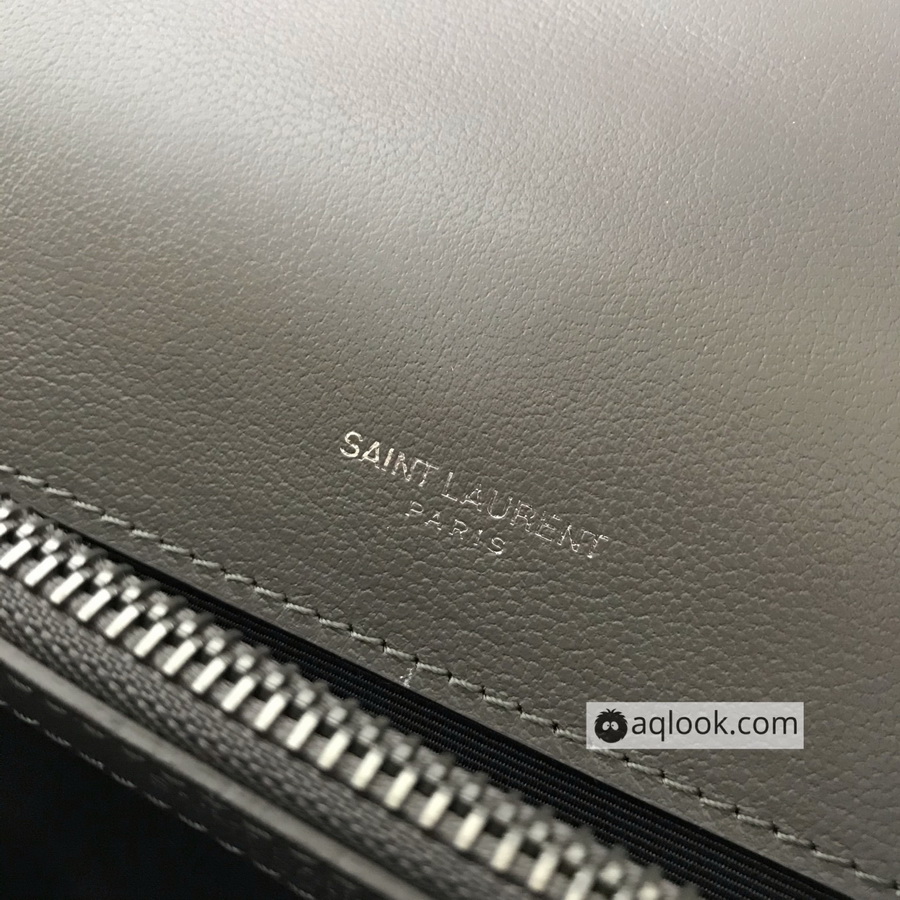 487212 CLASSIC LARGE COLLÈGE BAG  MATELASSÉ LEATHER, YSL Saint Laurent