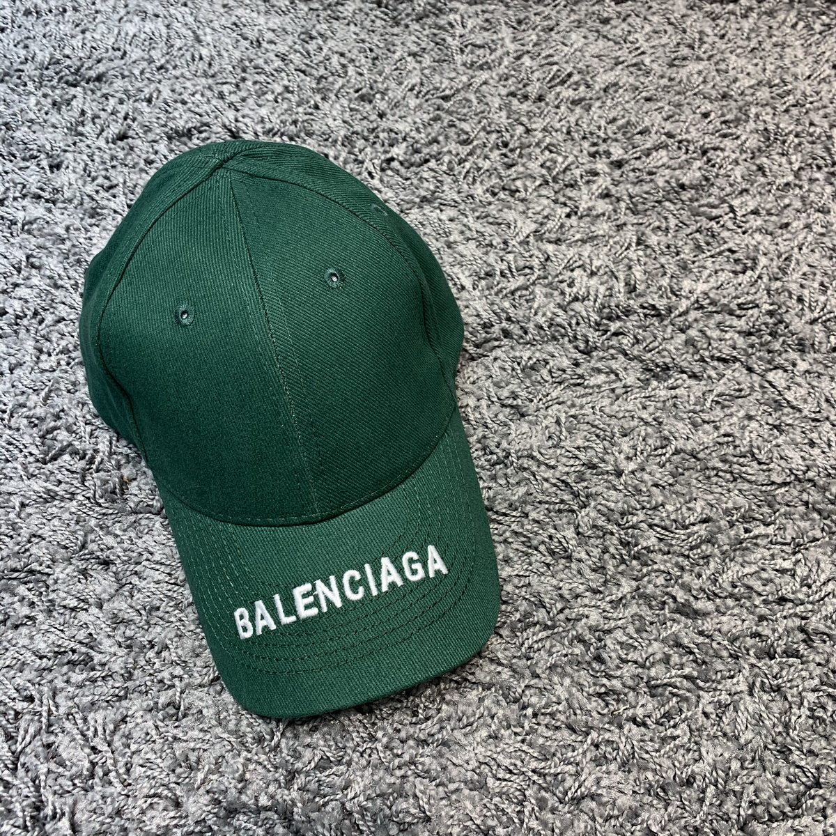 BALENCIAGA CAP