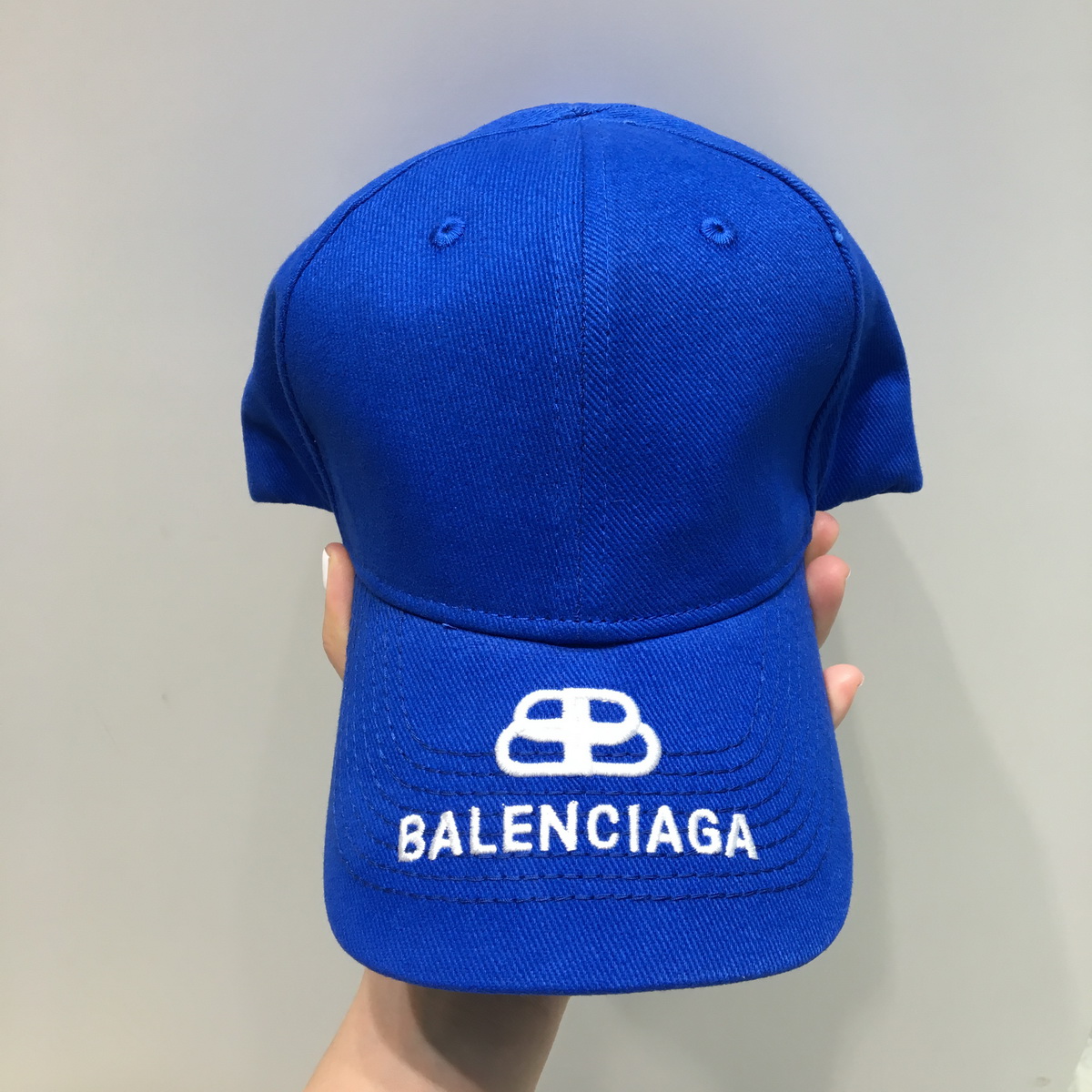 BALENCIAGA CAP