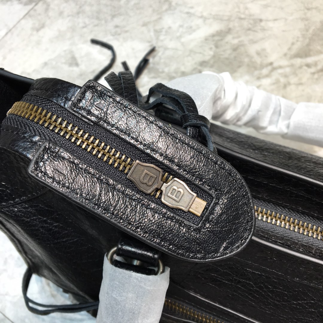 CLASSIC CITY SMALL SHOULDER BAG, BALENCIAGA HANDBAGS