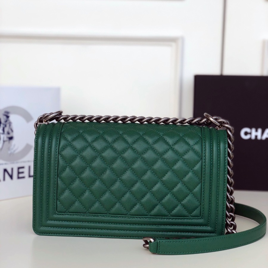 A67086, CHANEL BOY CHANEL HANDBAG, GRAINED CALFSKIN