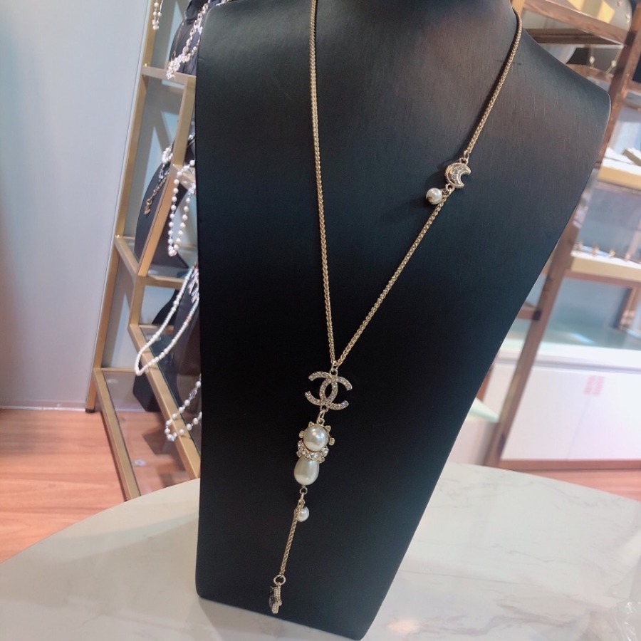 Chanel Necklaces