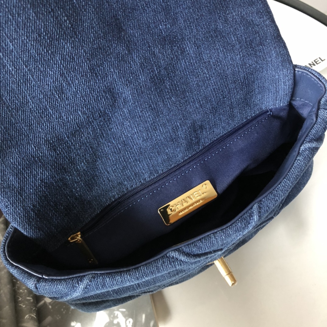 AS1160  chanel 19 flap bag
