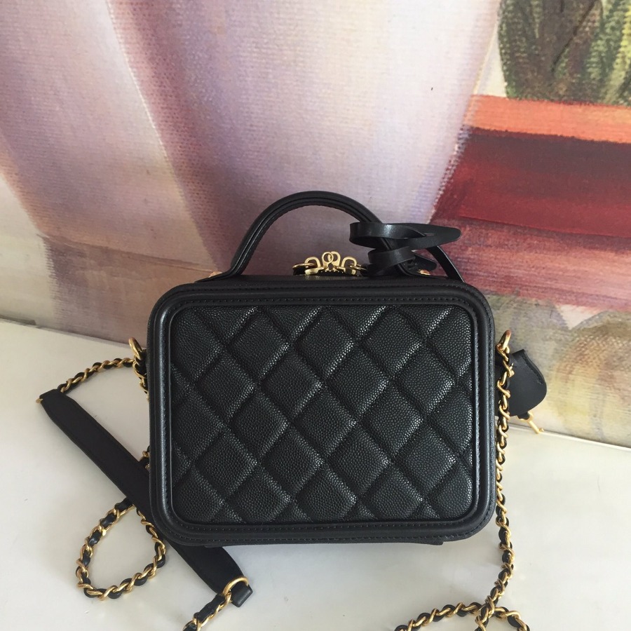A93342 small vanity case, Chanel Handbag