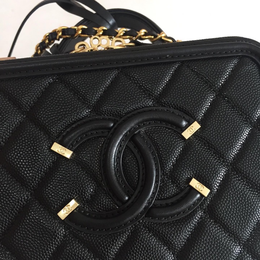 A93342 small vanity case, Chanel Handbag