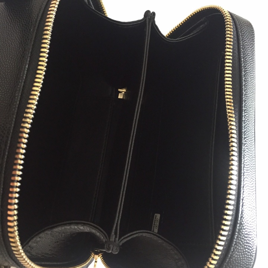 A93342 small vanity case, Chanel Handbag