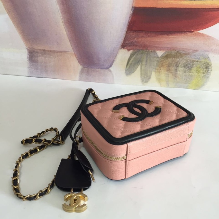A93342 small vanity case, Chanel Handbag