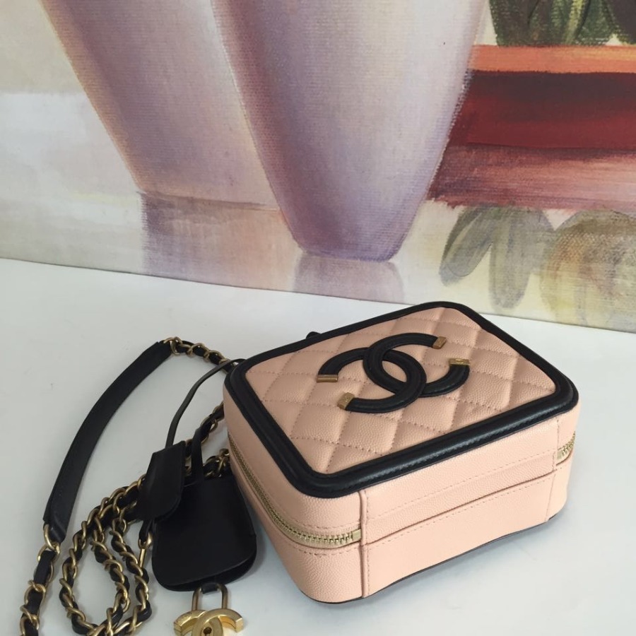 A93342 small vanity case, Chanel Handbag