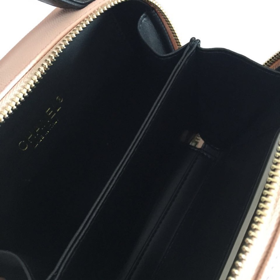 A93342 small vanity case, Chanel Handbag