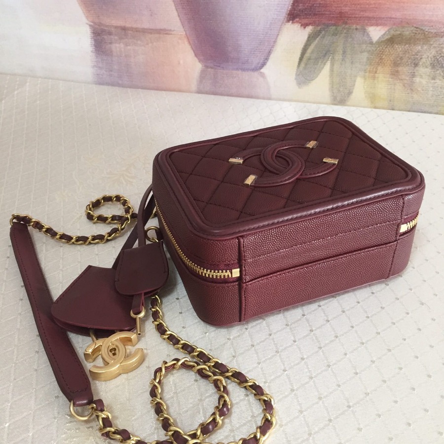 A93342 small vanity case, Chanel Handbag