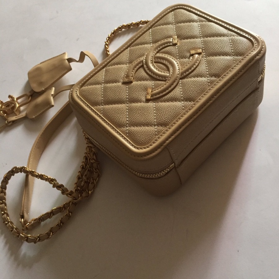 A93342 small vanity case, Chanel Handbag