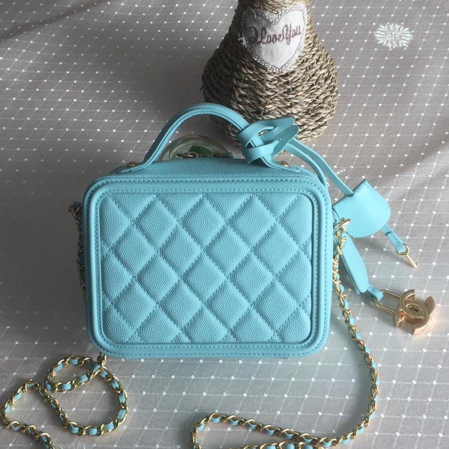 A93342 small vanity case, Chanel Handbag