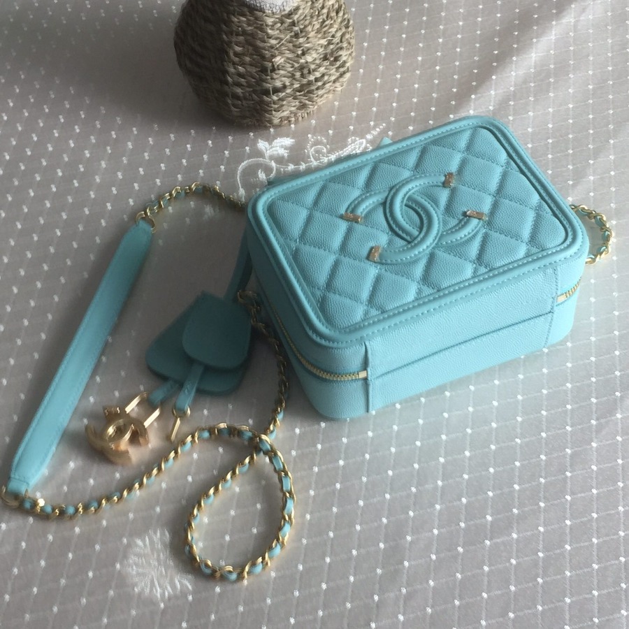 A93342 small vanity case, Chanel Handbag