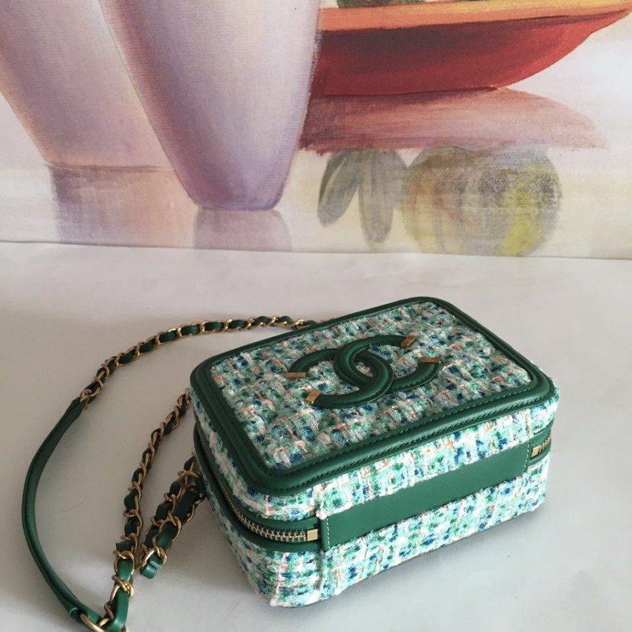 A93342 small vanity case, Chanel Handbag