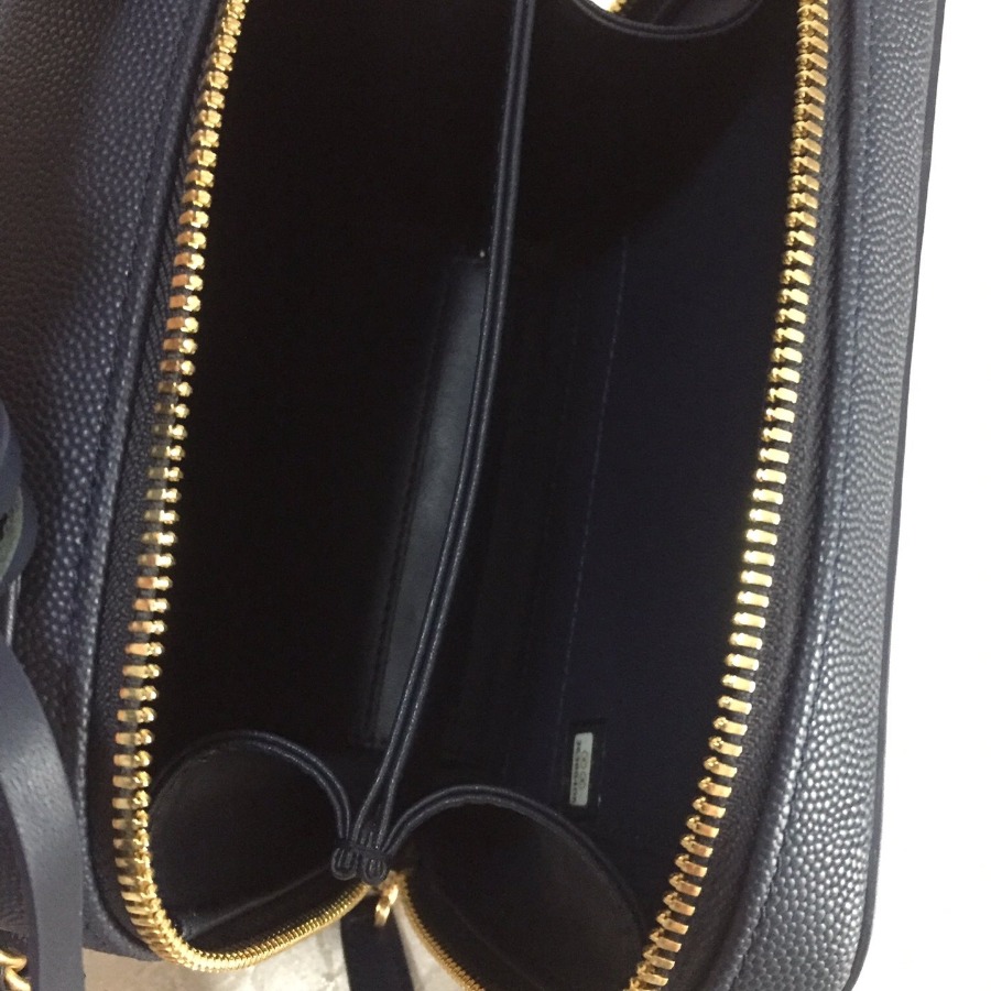 A93342 small vanity case, Chanel Handbag