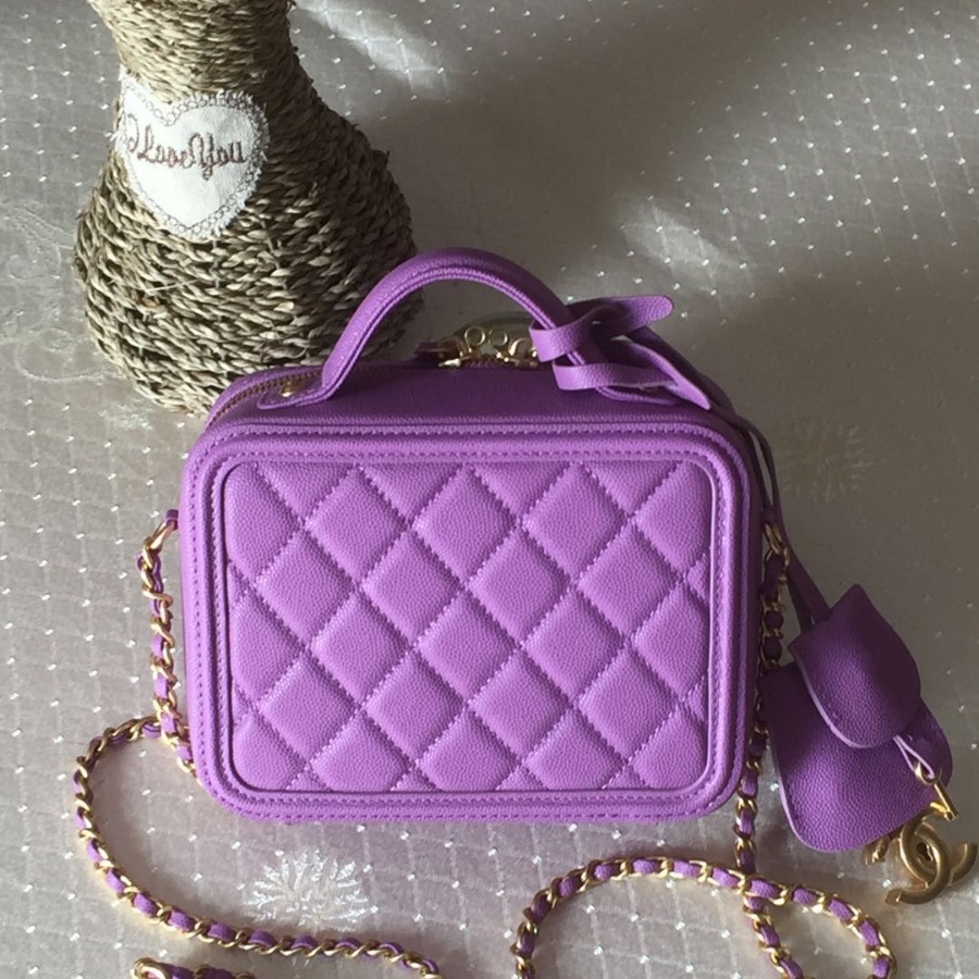 A93342 small vanity case, Chanel Handbag