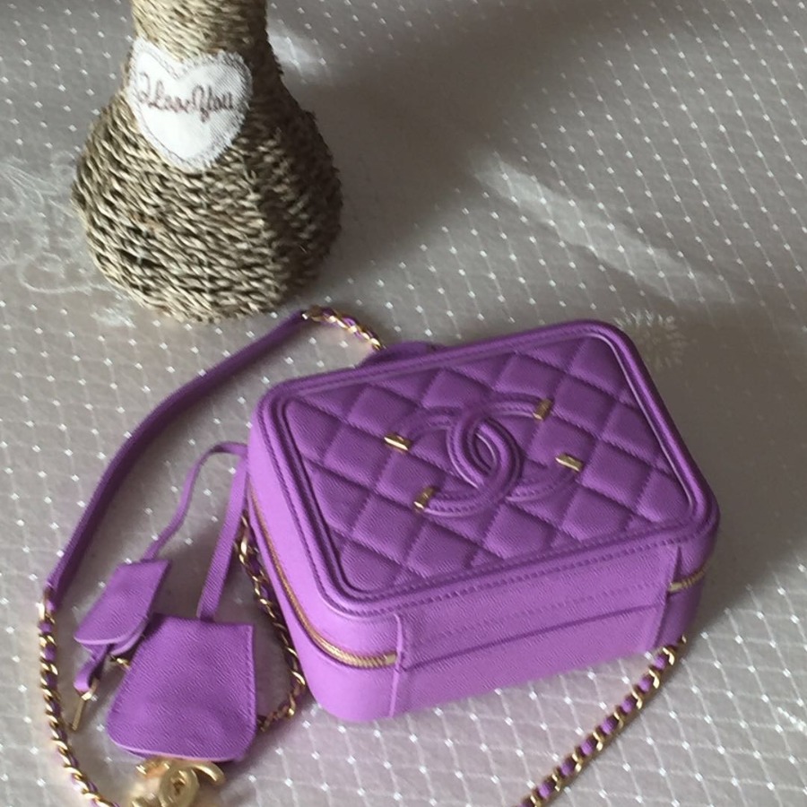 A93342 small vanity case, Chanel Handbag