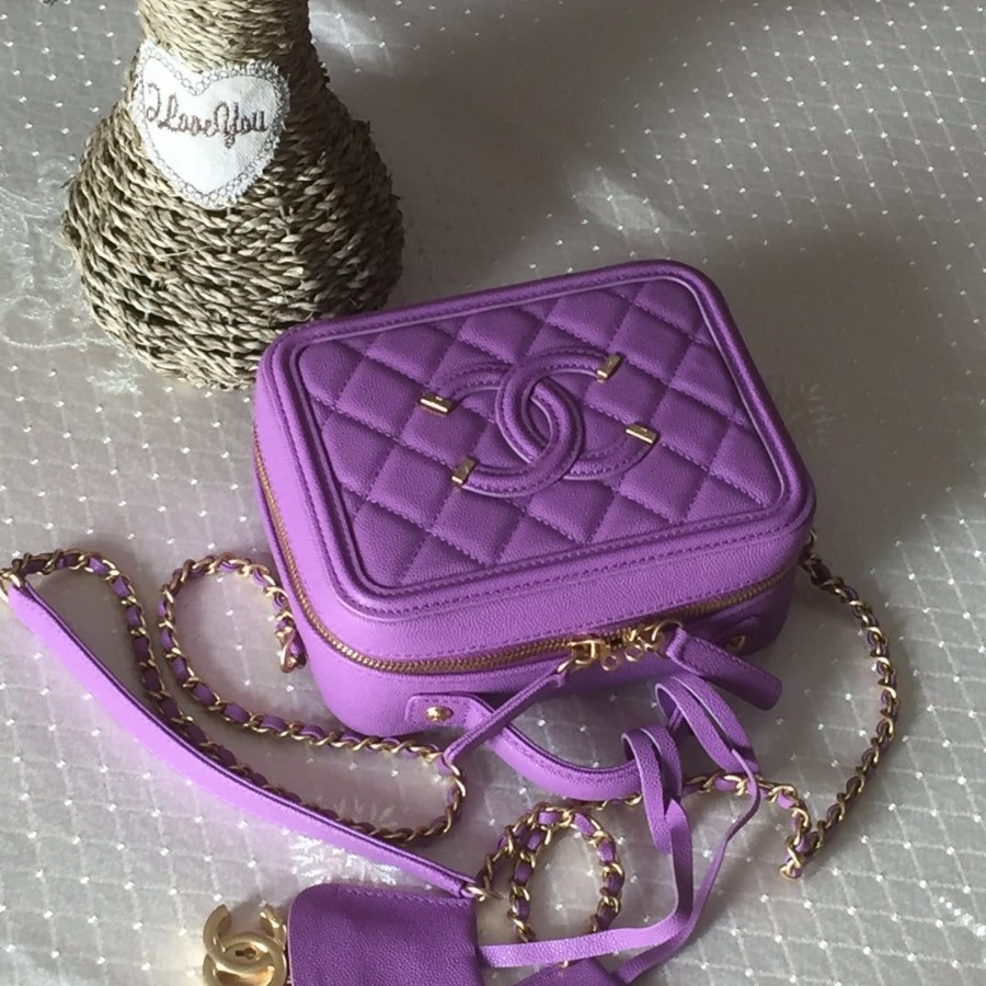 A93342 small vanity case, Chanel Handbag