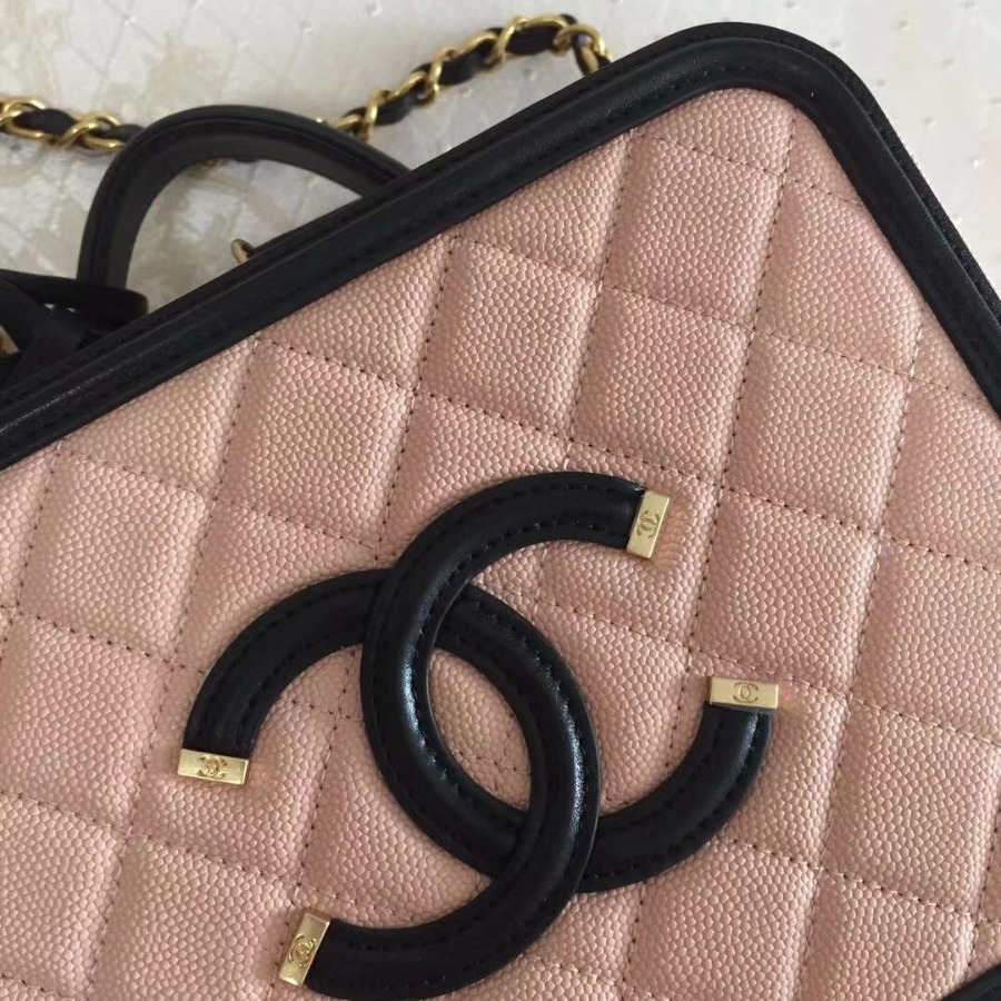 A93343 vanity case, Chanel Handbag